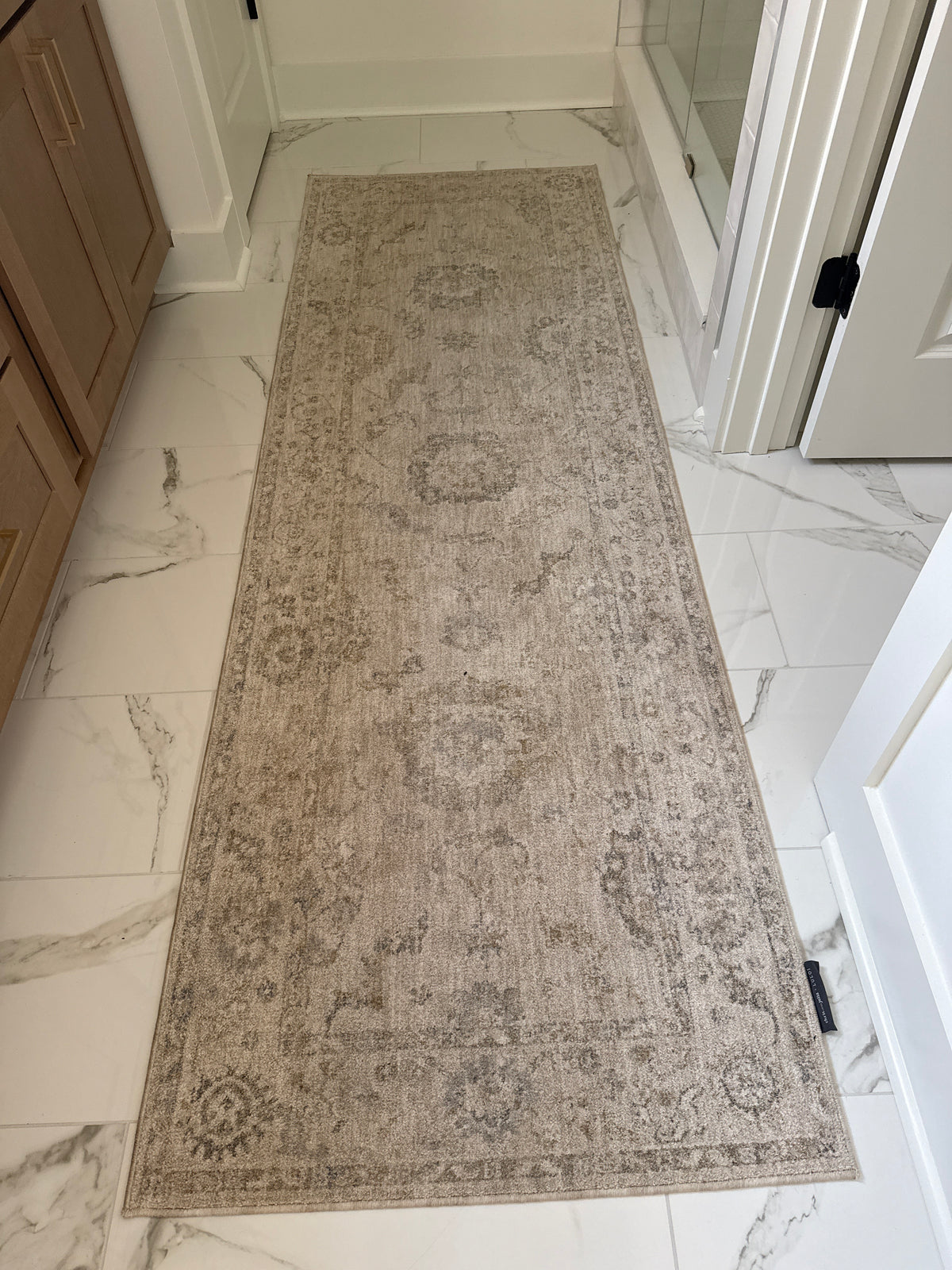 Louisa Runner 2’7” x 8’