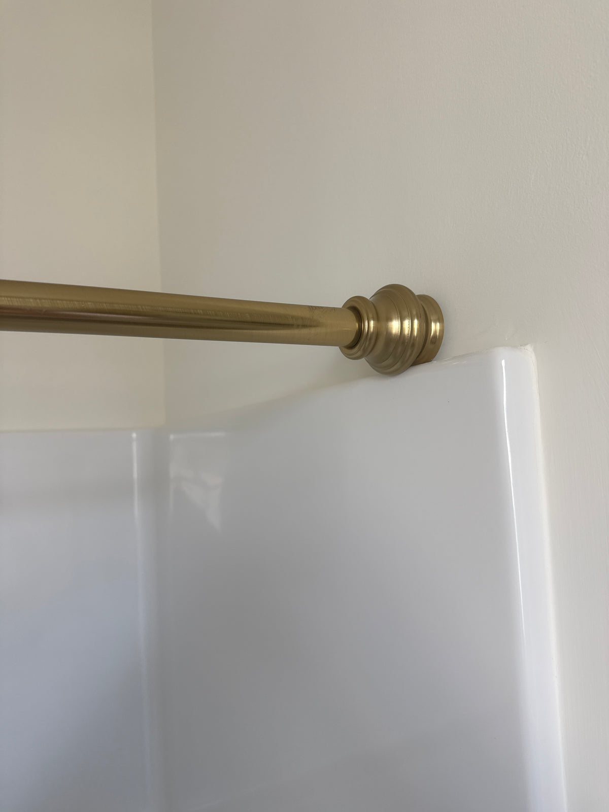 Gold Traditional Shower Curtain Rod