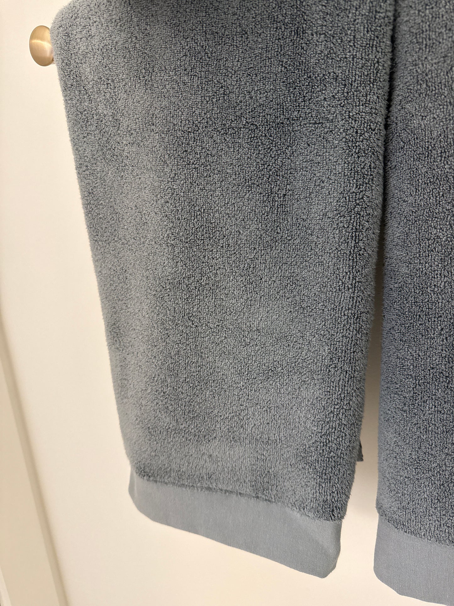 Gray/Blue Bath Towel