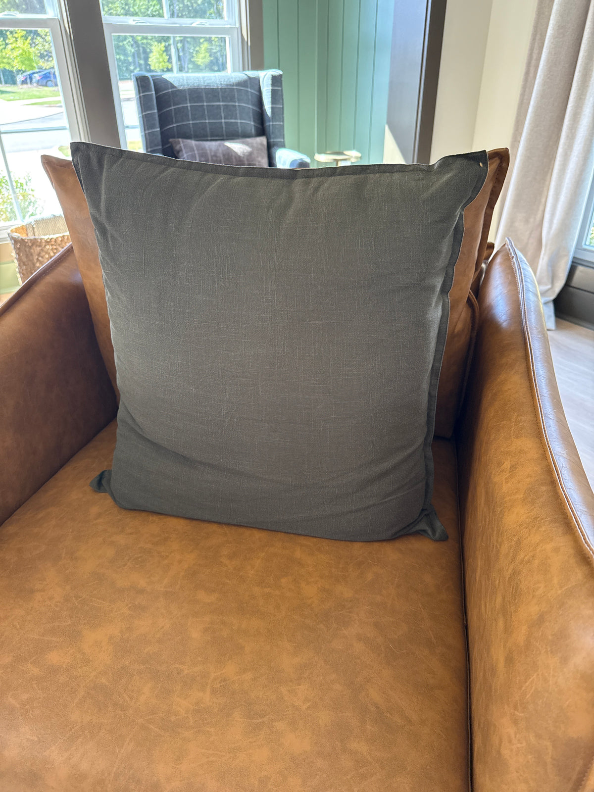 Deep Green Linen Pillow