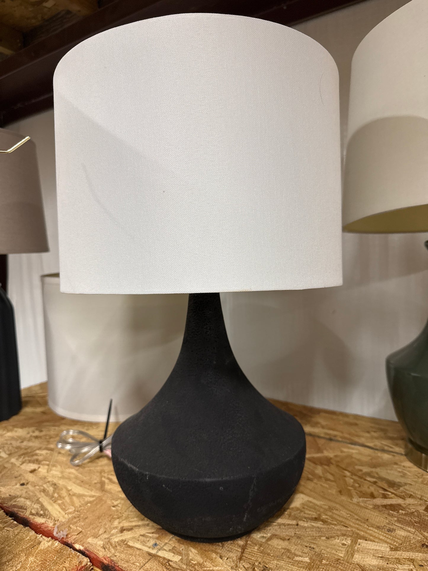 Matte Black Teardrop Table Lamp