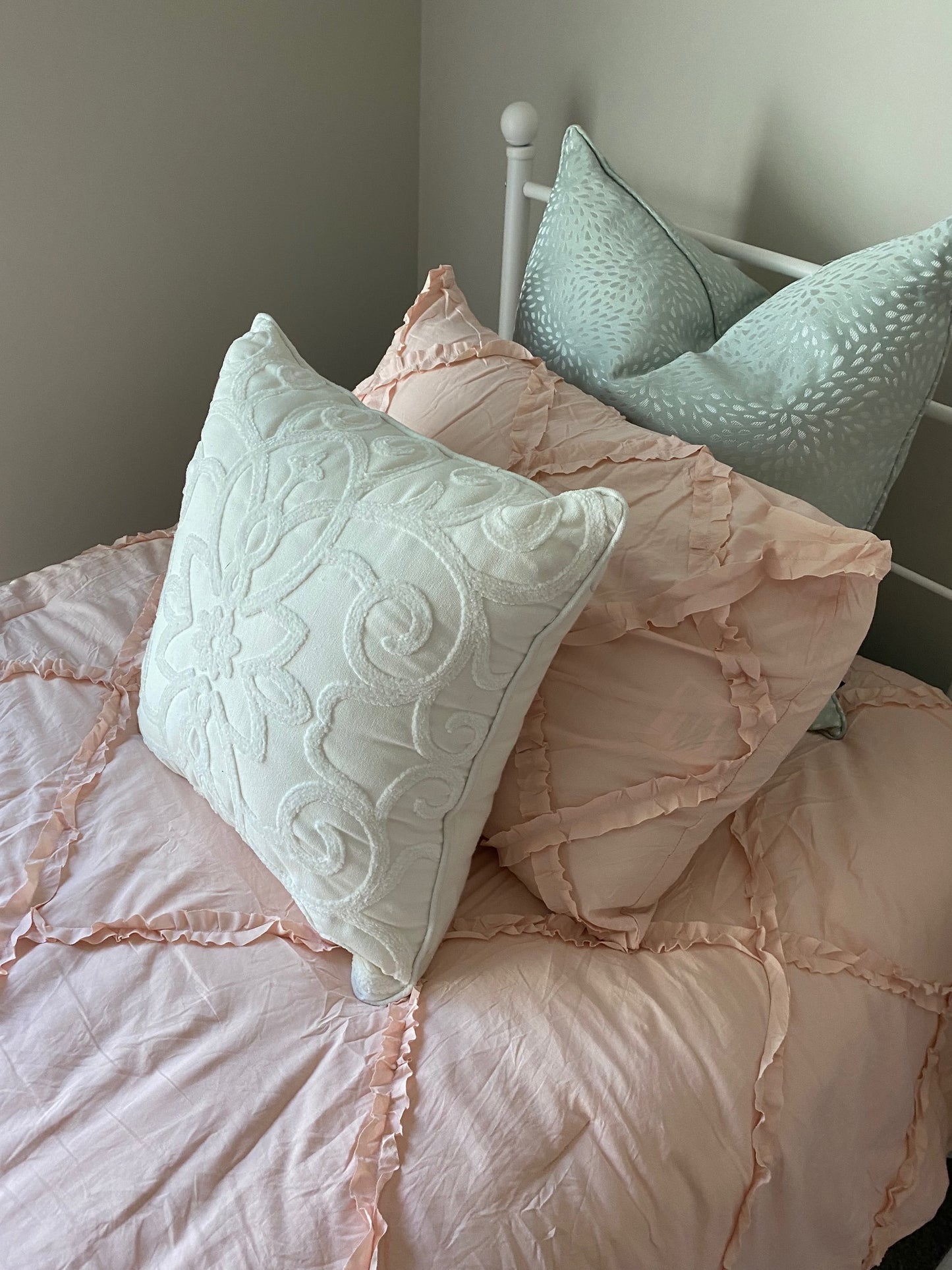 Ivory Pattern Throw Pillows - Set of 2