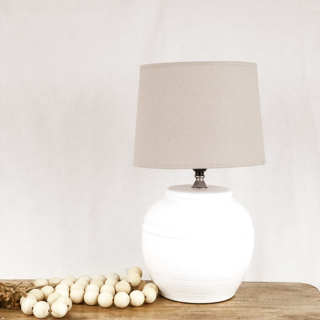 Large Smooth White Lamp