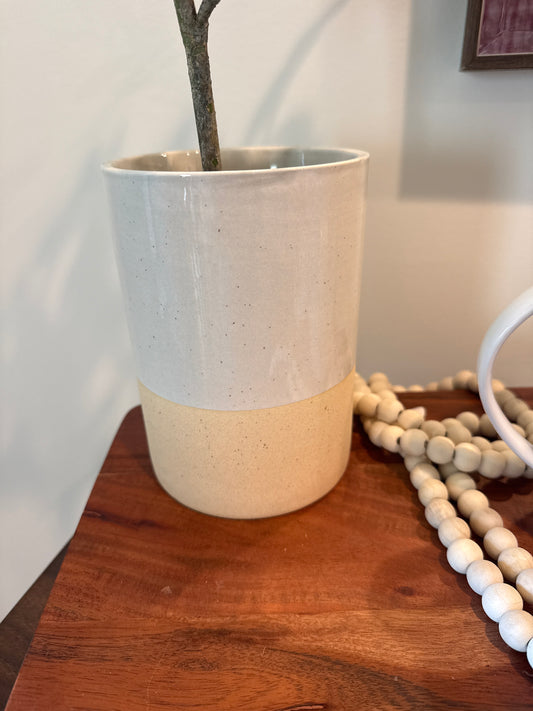 Speckled neutral canister
