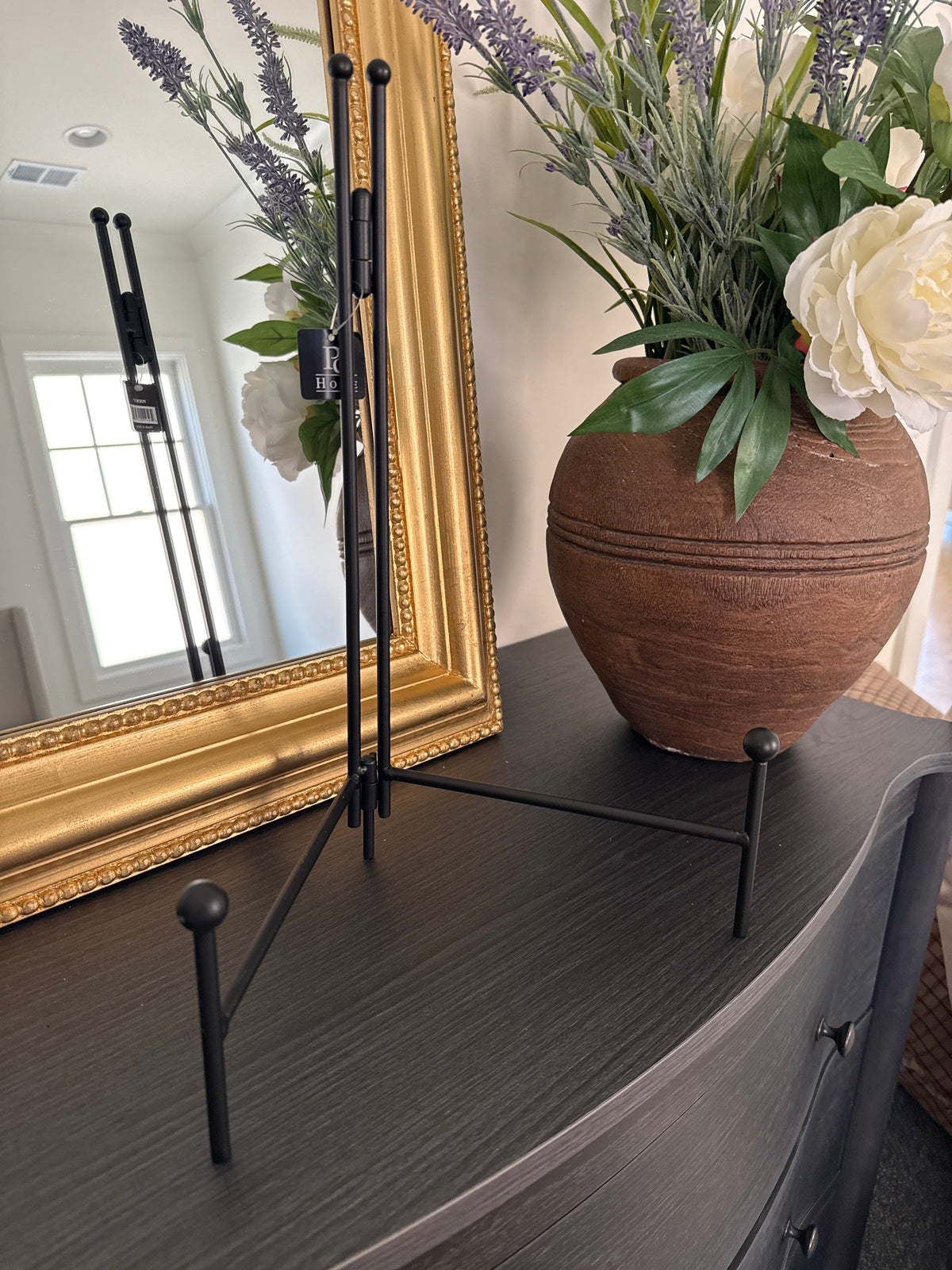15” Black Art Stand