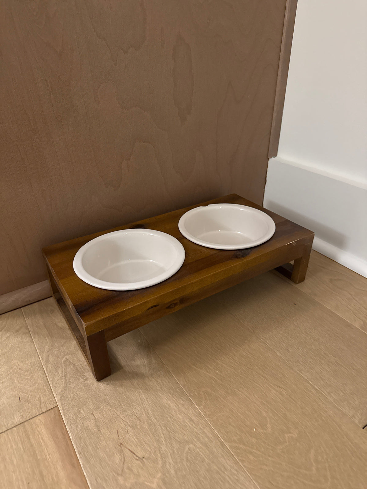 Wooden Pet Food Holder with White Bowls
