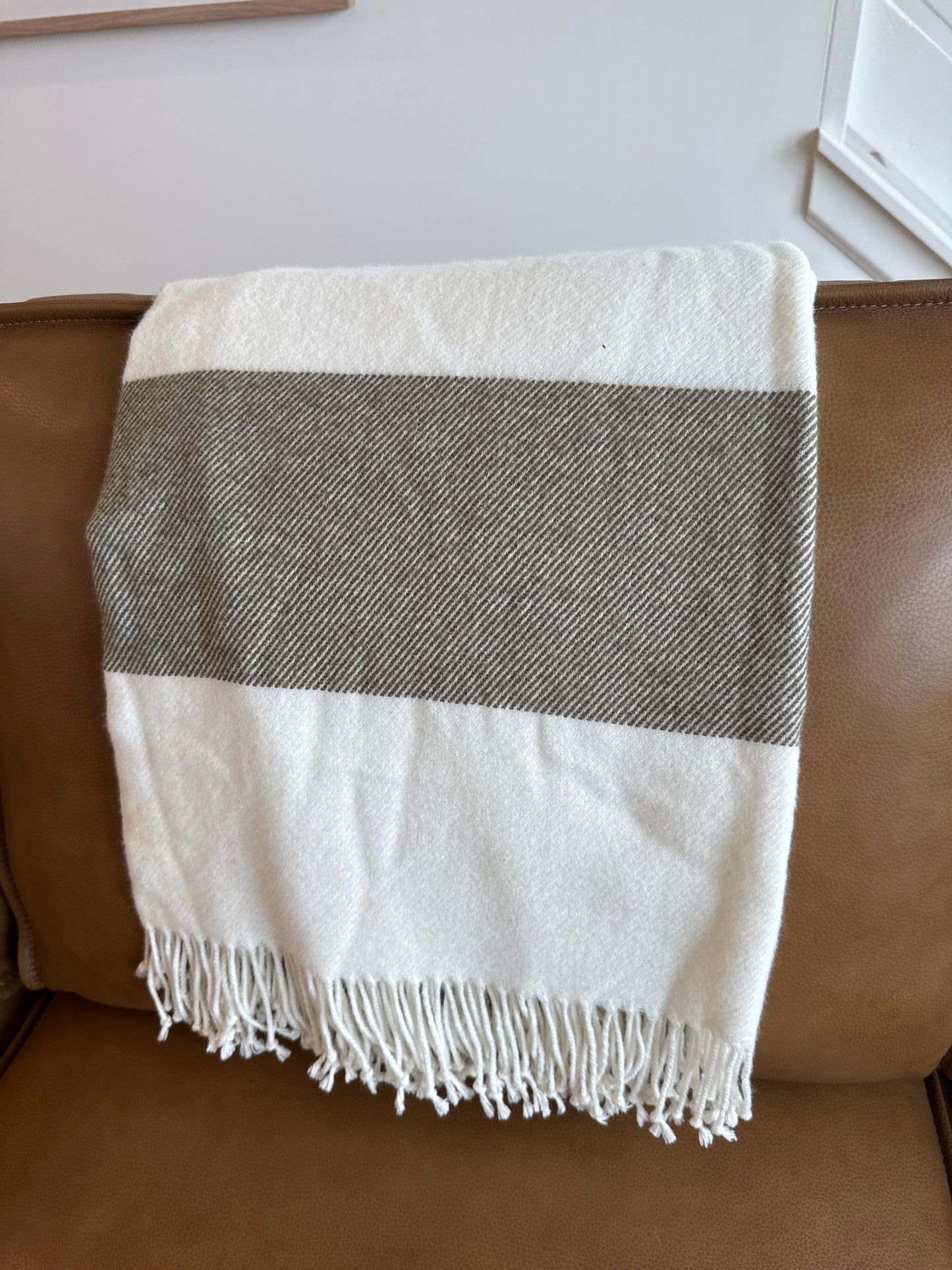 Cream and Green Tassel Throw