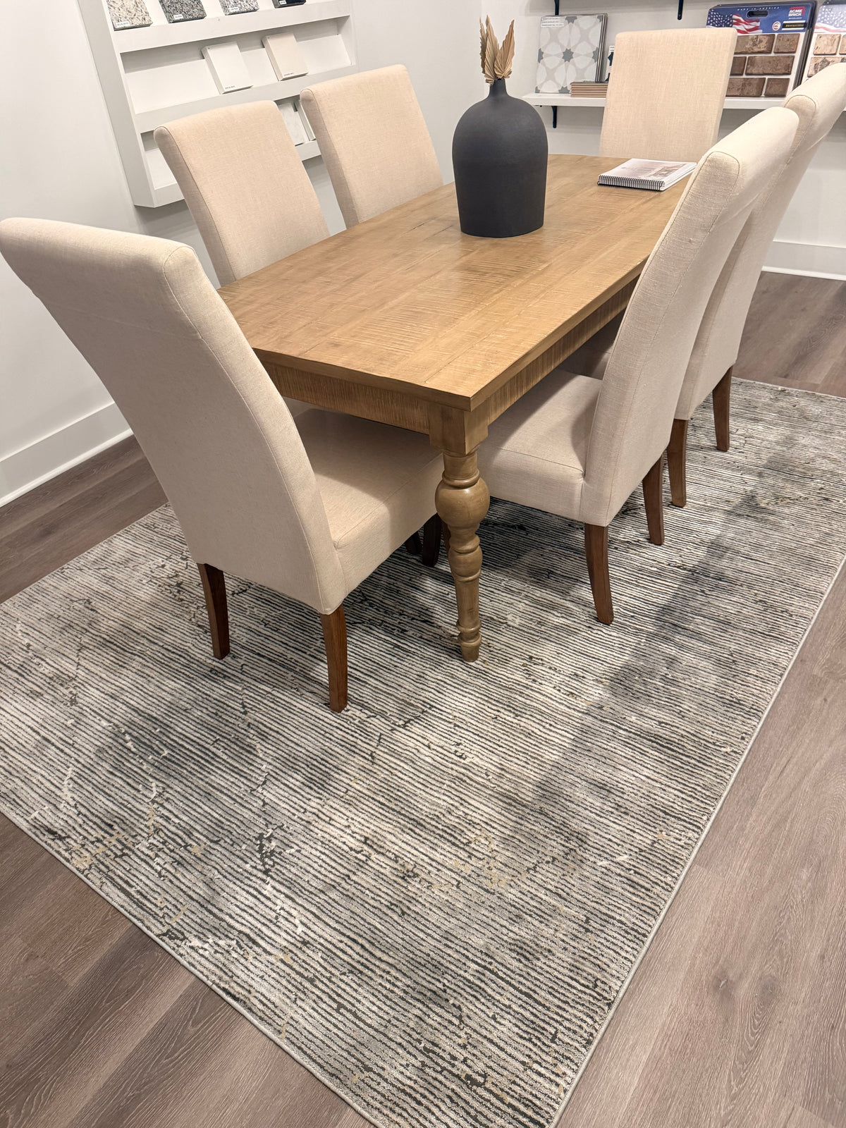 CS HILLARY 2A Rug 6’6” x 9’2”