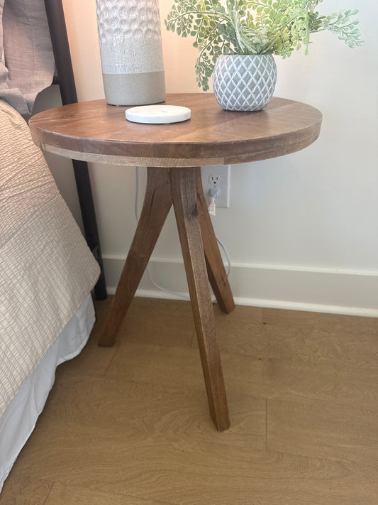 Round Wooden 3 Leg Side Table