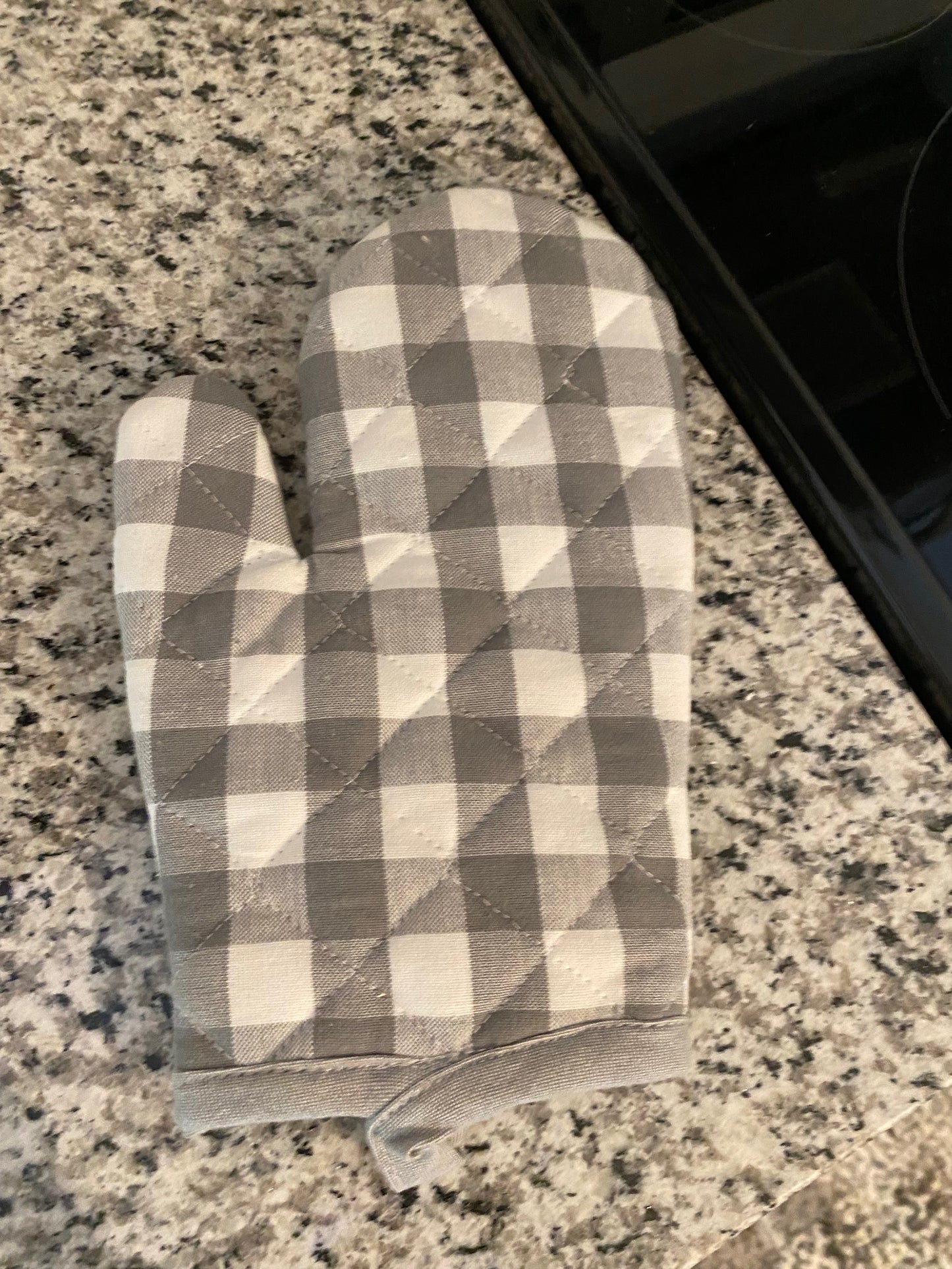 Gray and White Checked Oven Mitt