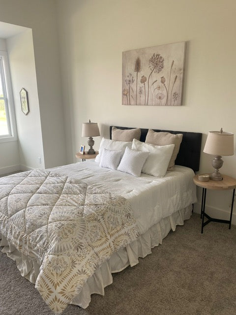 Taupe Pattern Comforter