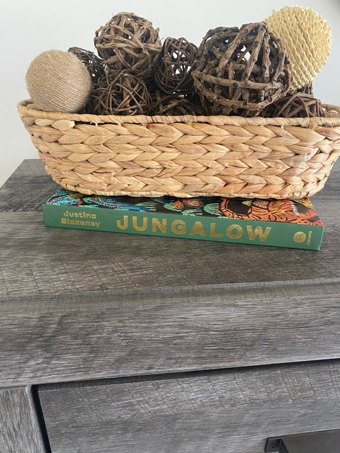 Rounded Wicker Basket with Filler