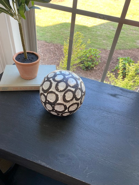 Spotted Decorative Ball 6.10"