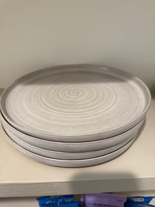 Cream Stoneware Dinner Plates - Set of 4