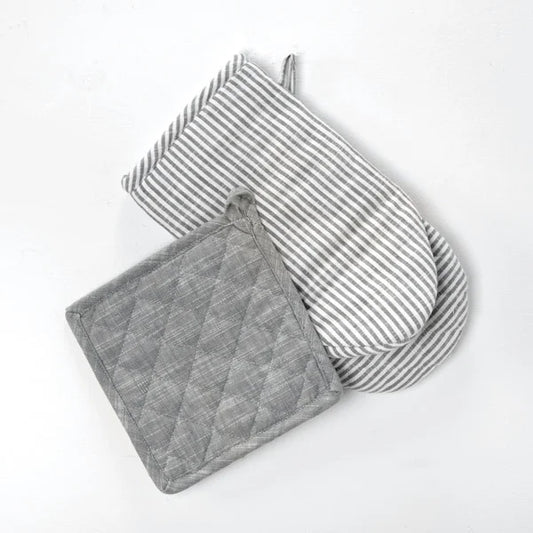 Gray Potholder Set