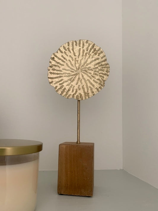 Wood and Gold Table Decor