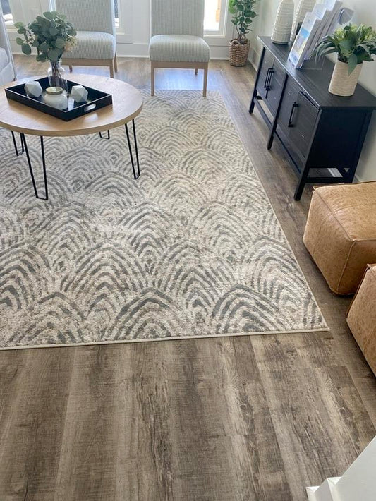 Gray and White Arch Pattern Rug - 8x10