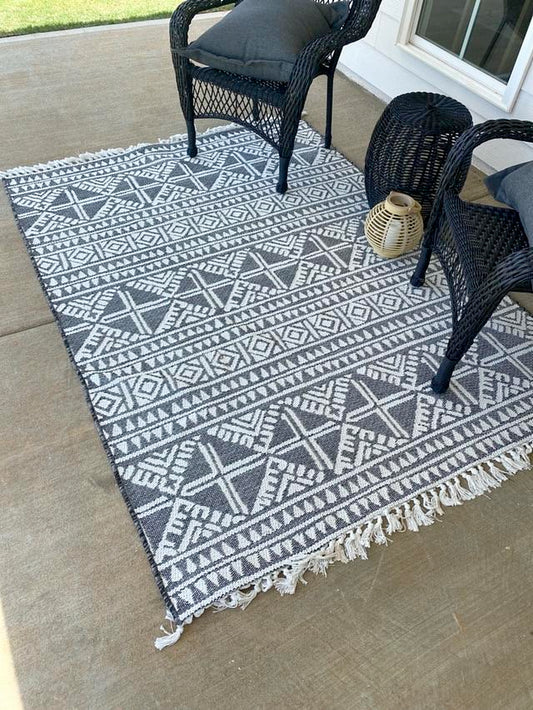 Charcoal and White Tribal Outdoor Rug