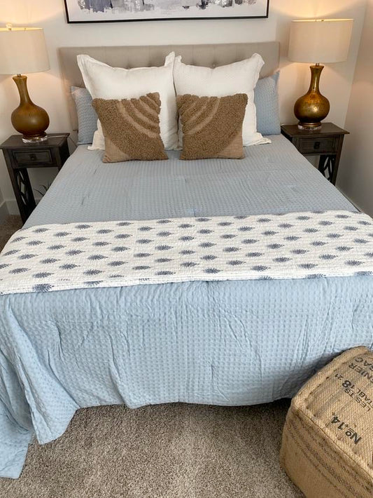 Light Blue Textured Comforter with 2 Standard Shams- Queen (Inserts Included)