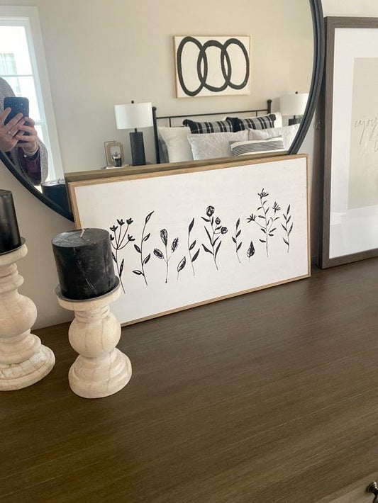 Black and White Floral Pattern Wall Art